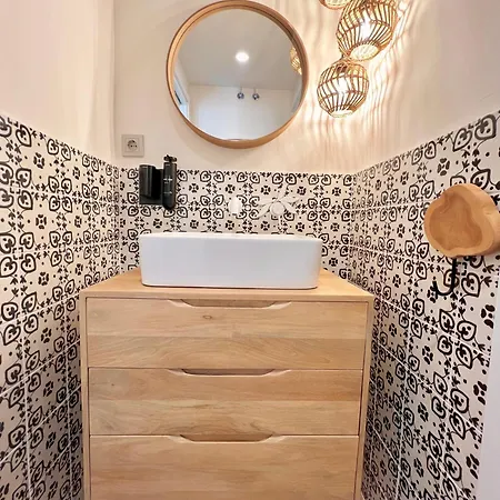 Aparthotel Montroig 5 Boutique *