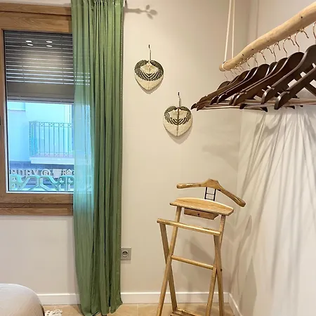 Montroig 5 Boutique Aparthotel *