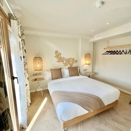 Montroig 5 Boutique Aparthotel Sitges