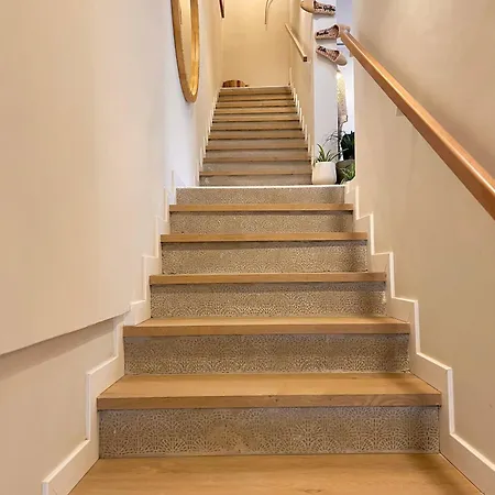 Montroig 5 Boutique 4* סיטגס