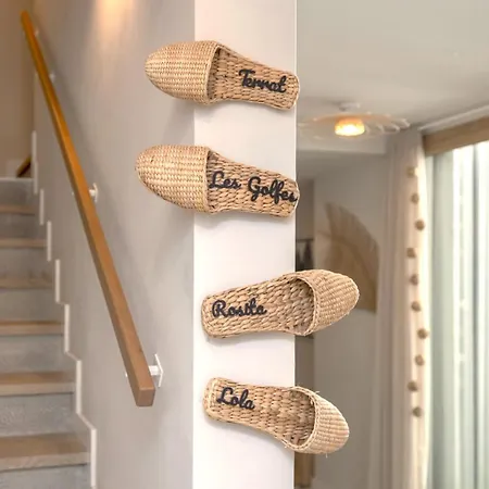 Montroig 5 Boutique * Sitges
